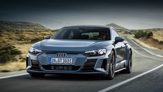 Audi e-tron GT станет первым электрическим RS автомобилем