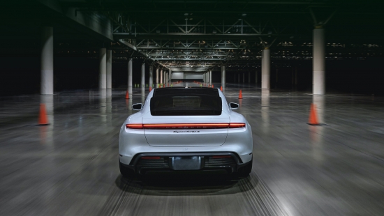 Porsche Taycan и мировой рекорд скорости